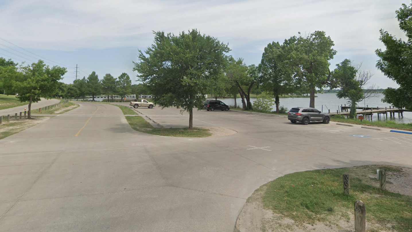 White Rock Lake | Parking Lot North of Boat House